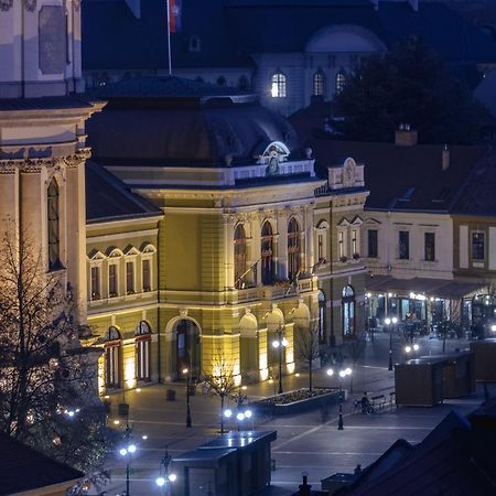 Syl Via Apartman Егер Екстериор снимка